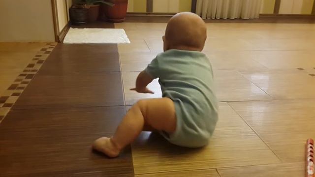 Маша первые ползания и сидения смотреть онлайн