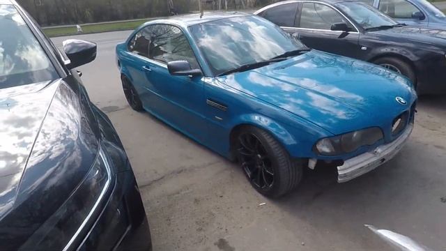 Открылся капот на Е36 / Зарабатываем бабки