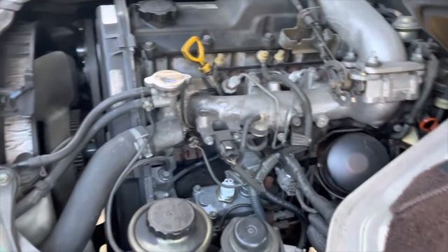 HOW TO: General Maintenance Check On A Toyota Hiace