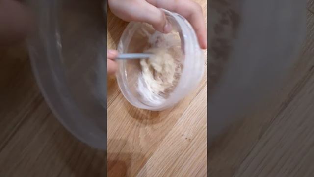 Как сделать лизуна . В домашних условиях . Очень просто .! смотреть онлайн