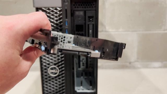 Precision T5820 T7820 T7920 NVMe M.2 and U.2 Solid State Drive Installs + Benchmarks смотреть онлайн