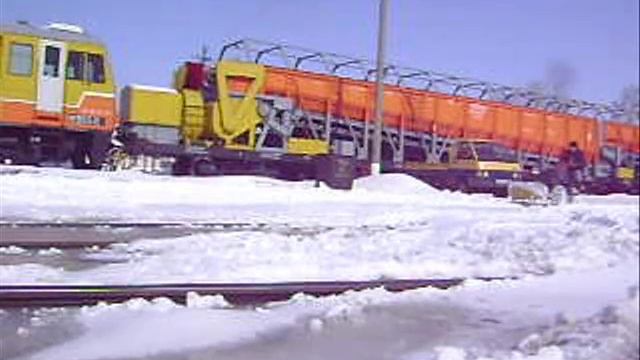 КАСКАД С ОДНОКОЛЁСНИКОМ НА СНЕГУ смотреть онлайн