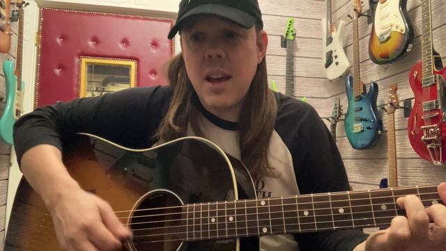 Gibson J-45 Standard смотреть онлайн
