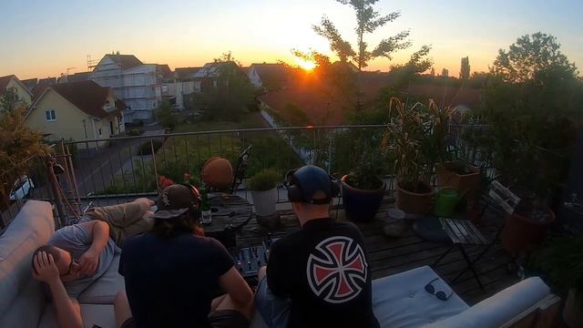 Summer sunset rooftop minimal house mix смотреть онлайн