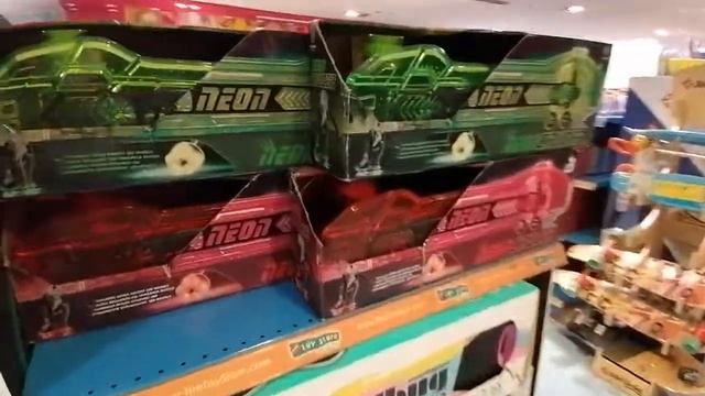 ОАЭ,Шарджа, отель citymax,поехали в Дубай, зашли в магазин игрушек! Круто!цены! смотреть онлайн