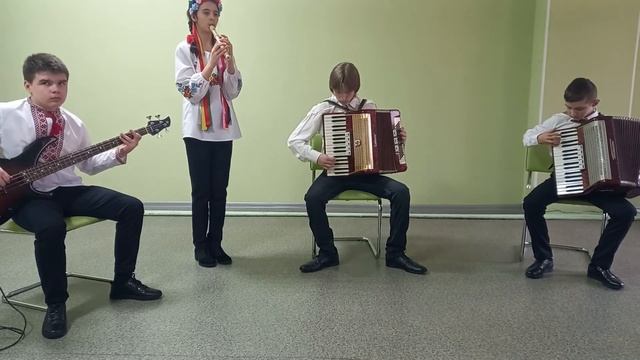 Учнівський квартет "Колорит", обр.В.Троценка "Українська полька" смотреть онлайн