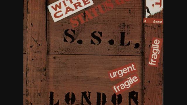 STATUS QUO ANTIQUE ANGELICA