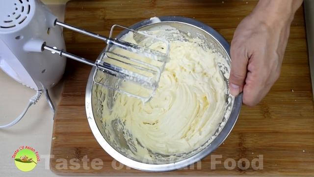 Snow Skin Mooncake 冰皮月饼 - How to make with custard filling смотреть онлайн