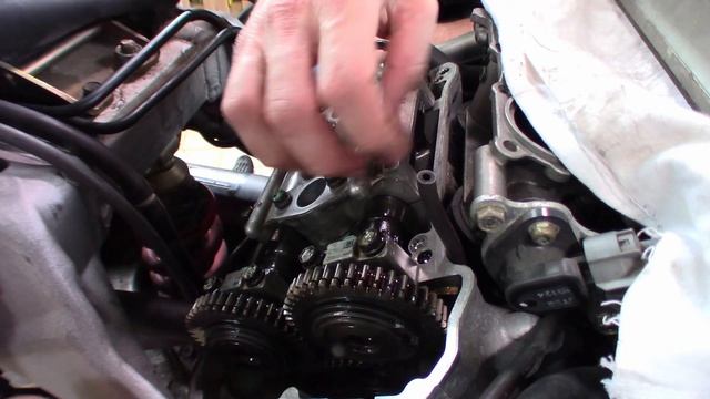 Honda VFR 800 repair /réparation valve gap jeu soupapes (pt2) смотреть онлайн