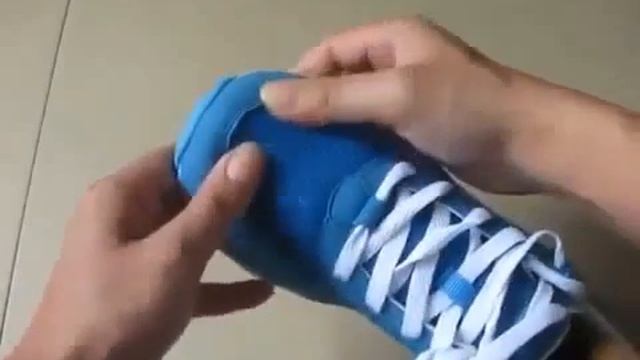 Растяжка обуви - Распорка, винтовая колодка растяжитель для обуви смотреть онлайн