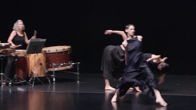 Sasha Waltz & Guests - Continu смотреть онлайн
