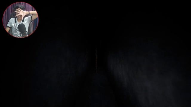 I Played This BANNED Horror Game at 12 AM ? смотреть онлайн