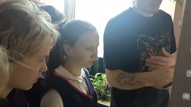 НЕОБЫЧНЫЙ УРОК БИОЛОГИИ смотреть онлайн