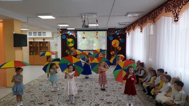 Танец с зонтиками смотреть онлайн