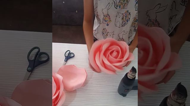 Роза из изолона смотреть онлайн