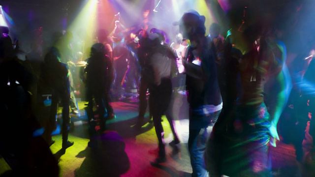 История этого мира. Часть 3. Ночная жизнь.