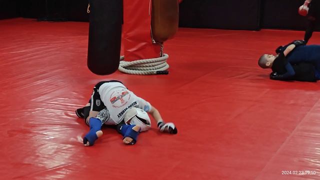 Спарринг по ММА, дети. Кикбоксинг. Грэплинг. Rostov Fighter #ммадети #кикбоксинг #mmafighter #mma