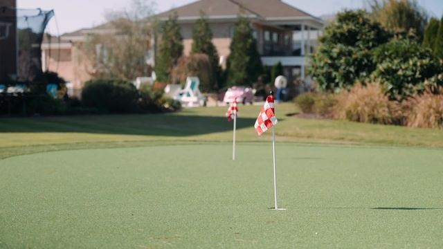 Pro Golfer Marc Leishman’s DREAM Golf Setup and Brewery | Home Course with PGA Memes смотреть онлайн