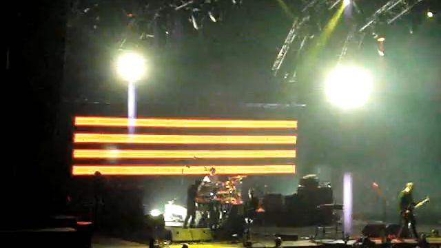 Editors Vorst Nationaal - Eat Raw Meat = Blood Drool смотреть онлайн