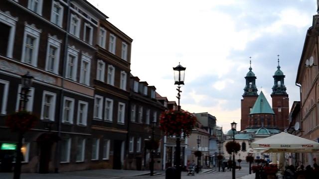 Gniezno pierwsza stolica Polski / Gniezno The first capital of Poland смотреть онлайн