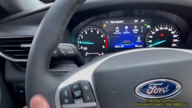 Ford Explorer 2023 Có Gì Hay Mà Làm Vua Phân Khúc SUV Cỡ Lớn? Giá 2399tr Thì Lại Rẻ Nhất Phân Khúc?