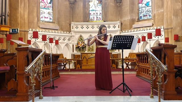 Debussy - Syrinx Danielle Rogan flute смотреть онлайн