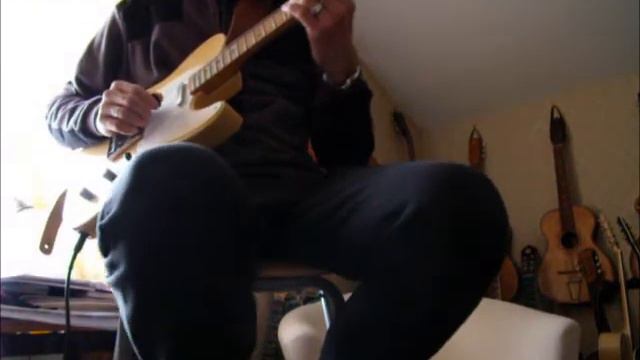 Fender Telecaster, noodling with Valentine смотреть онлайн