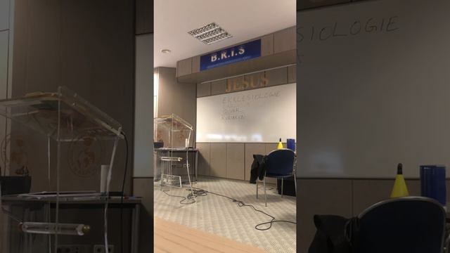 National skola Bris Pastor Latzi Darmstatd 8.3.19 Ekklesiologi Part 1 смотреть онлайн