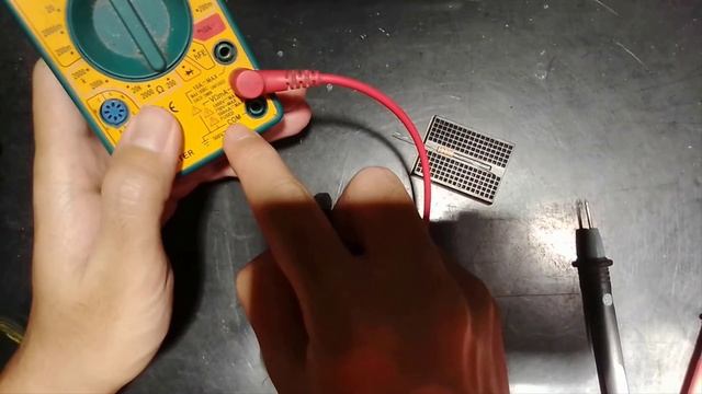 Pengukuran Tahanan/Resistor dg Multitester Anaog & Digital смотреть онлайн