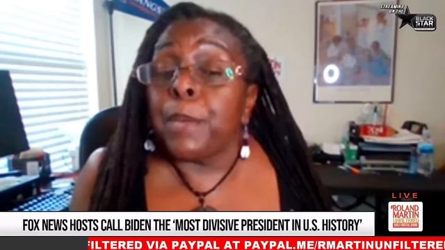 Roland DESTROYS Harris Faulkner, Fox News for lying about Biden's Howard U speech смотреть онлайн