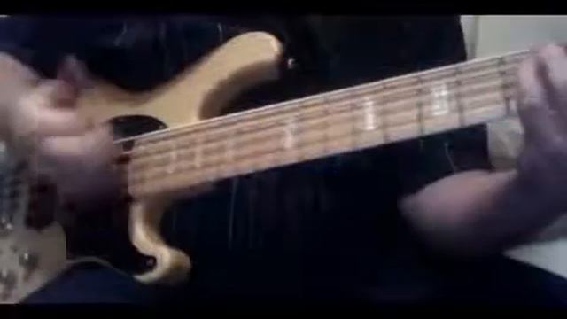 Playing my CORT GB75 bass at my Cirque du Soleil apartment in Tokyo Darrell Craig Harris Cirque bas смотреть онлайн