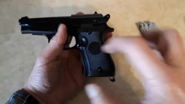 Обзор пневматического пистолета Umarex Beretta 84 FS 4,5 мм, отстрел, сравнение с ASG 75D Compact