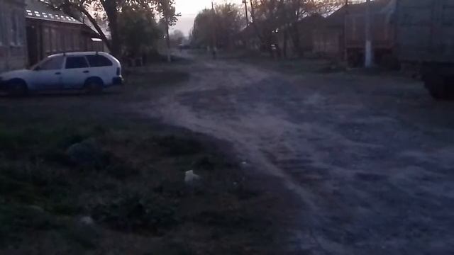 туган на велосипеде с мотором от бензопилы. смотреть онлайн