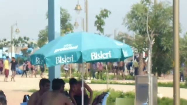 world of wonder water park rides смотреть онлайн
