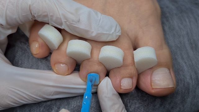 КАК НЕ НАВРЕДИТЬ НОГТЯМ ЗИМОЙ. Тампонирование. Аппаратный педикюр и пленки для ногтей Kisa.stickers смотреть онлайн