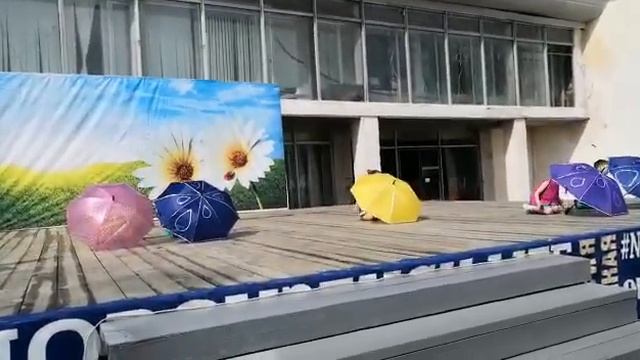 "Улетай туча" смотреть онлайн