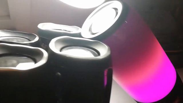GLASS GANG | JBL Flip 4 + Pulse 3 Bass Test! смотреть онлайн