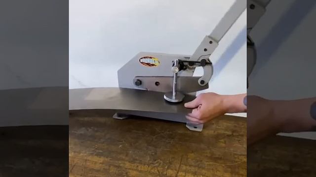 The Best Metal Working Tool by Woodward Fab смотреть онлайн