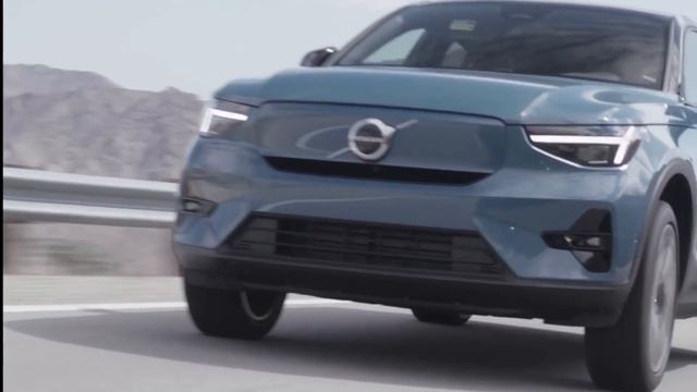 Back to School 2023: Ride in Style with Volvo C40 Recharge | Gengras Volvo North Haven смотреть онлайн