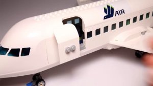 Lego City 60367 Passenger Airplane Speed Build