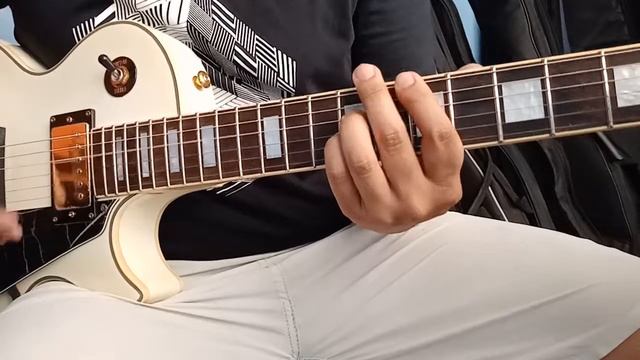Buskers Les Paul Sound test смотреть онлайн