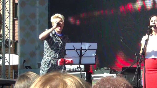 Тина Кузнецова - Ваня ("День Соседей" - Клин) смотреть онлайн