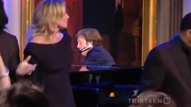 ТЕОРИИ ЗАГОВОРА В МИРЕ МУЗЫКИ - TAYLOR SWIFT ЯВЛЯЕТСЯ КЛОНОМ ZEENA LAVEY - STEVIE WONDER НЕ СЛЕПОЙ смотреть онлайн