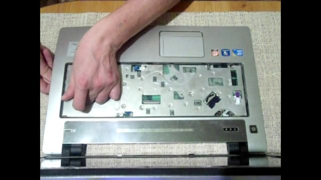 Как разобрать ноутбук Packard bell LX86-JO-500RU (disassemble Packard bell LX86-JO-500RU) смотреть онлайн