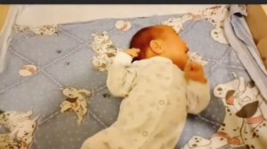 Развитие ребёнка в 1 месяц/первый месяц жизни ребёнка/что должен уметь ребёнок в один месяц