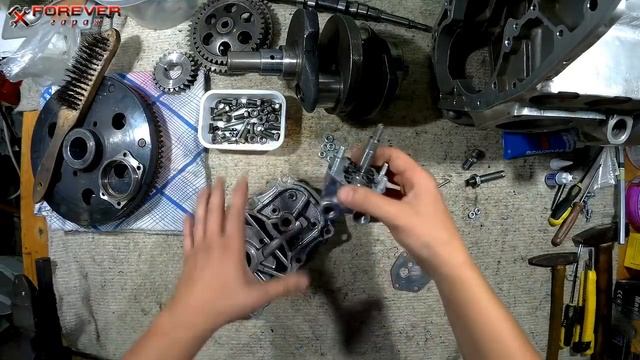 Проект Днепр 666: #36 Сборка мотора: установка КВ и РВ смотреть онлайн