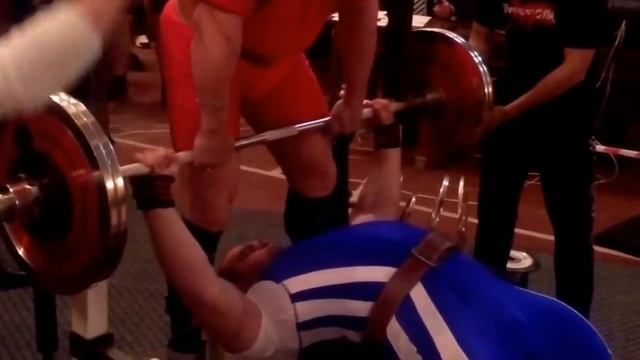 Жим лёжа 130 смотреть онлайн