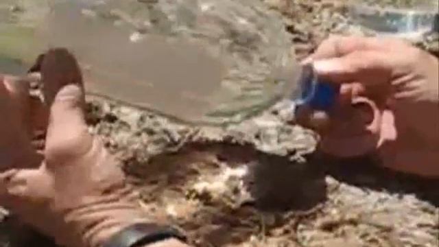 ОГОНЬ БЕЗ СПИЧЕК ЛИНЗА 03 ПЛАСТИКАВАЯ БУТЫЛКИА НАПОЛНЕННАЯ ВОДОЙ смотреть онлайн