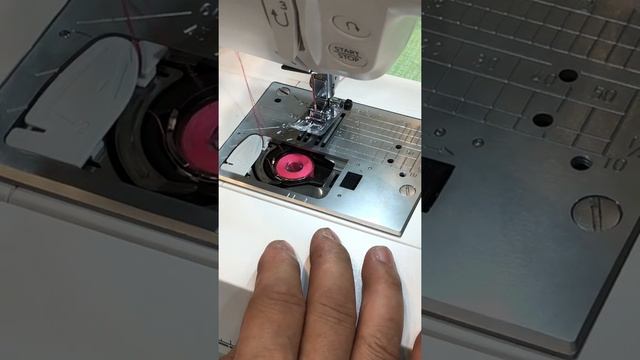 車樂美780DC自動切線花樣車—梭心的安裝 смотреть онлайн