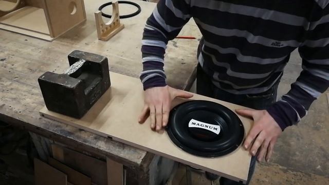 Alphard Magnum M10D4,сабвуфер на динамике магнум м10д4 смотреть онлайн